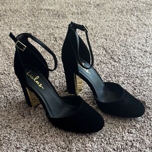 Lulu's Black Ankle-Strap Block Heels with Gold-Tone Textured Heel